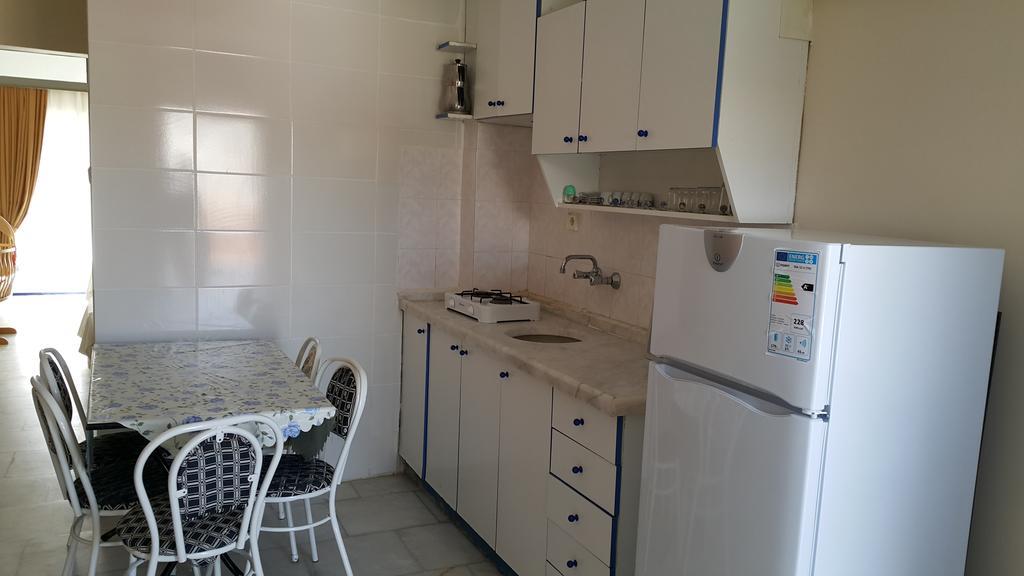 Ozgun Apart Otel Kuşadası